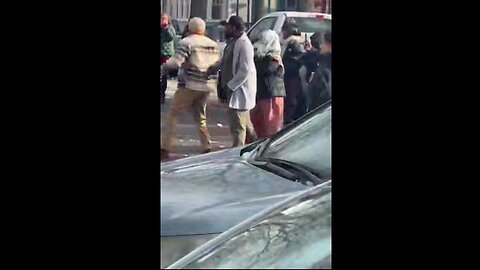 🔥 ICE Agents Made Arrests at the LARGEST Somali Mall in Minnesota