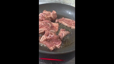 roasting meat