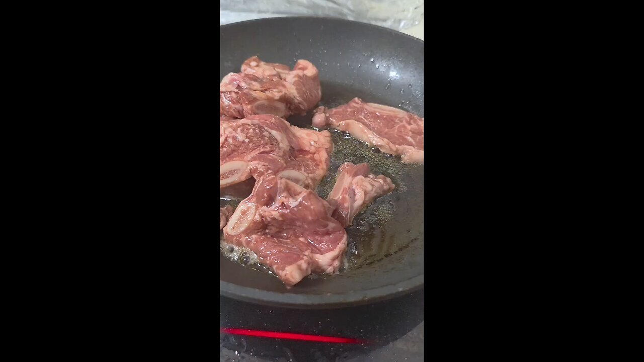 roasting meat