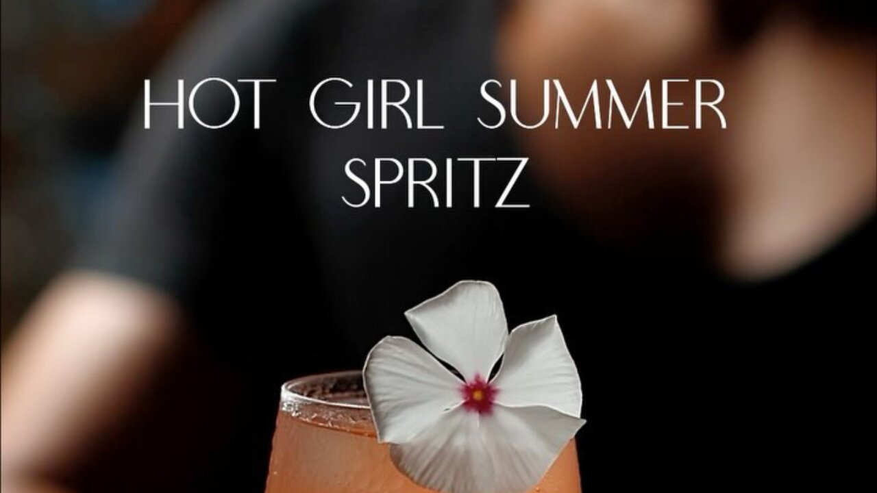 COCKTAIL HOT GIRL SUMMER SPRITZ