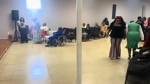 Praise break!!! 💃🏽💃🏽