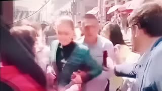 Man gropes mexico's president
