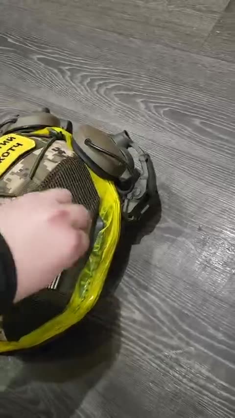 Ukrainians Are Filming TikToks Removing American Flag Patches From Their Helmets