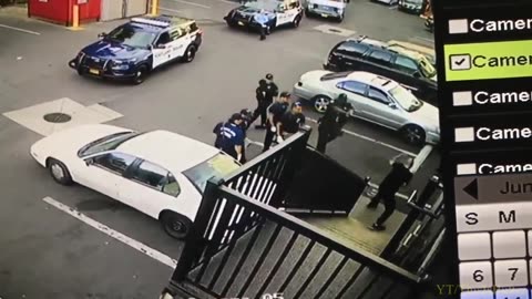 Portland Police Fatally Shoot Armed Man Who Charged At Officers