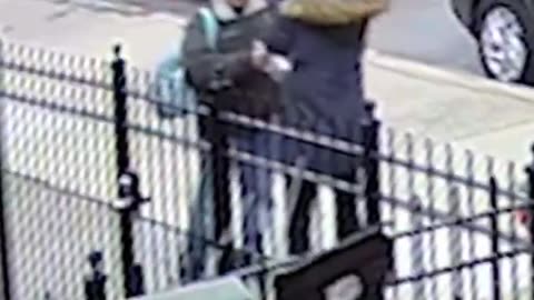 8 year old goes trick-or-treating with dad in Chicago, they get robbed and carjacked