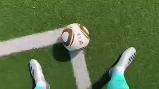 Viral: LEARN THIS VIRAL FOOTBALL SKILL🚀💥#shorts #skill #tutorial #football #vira
