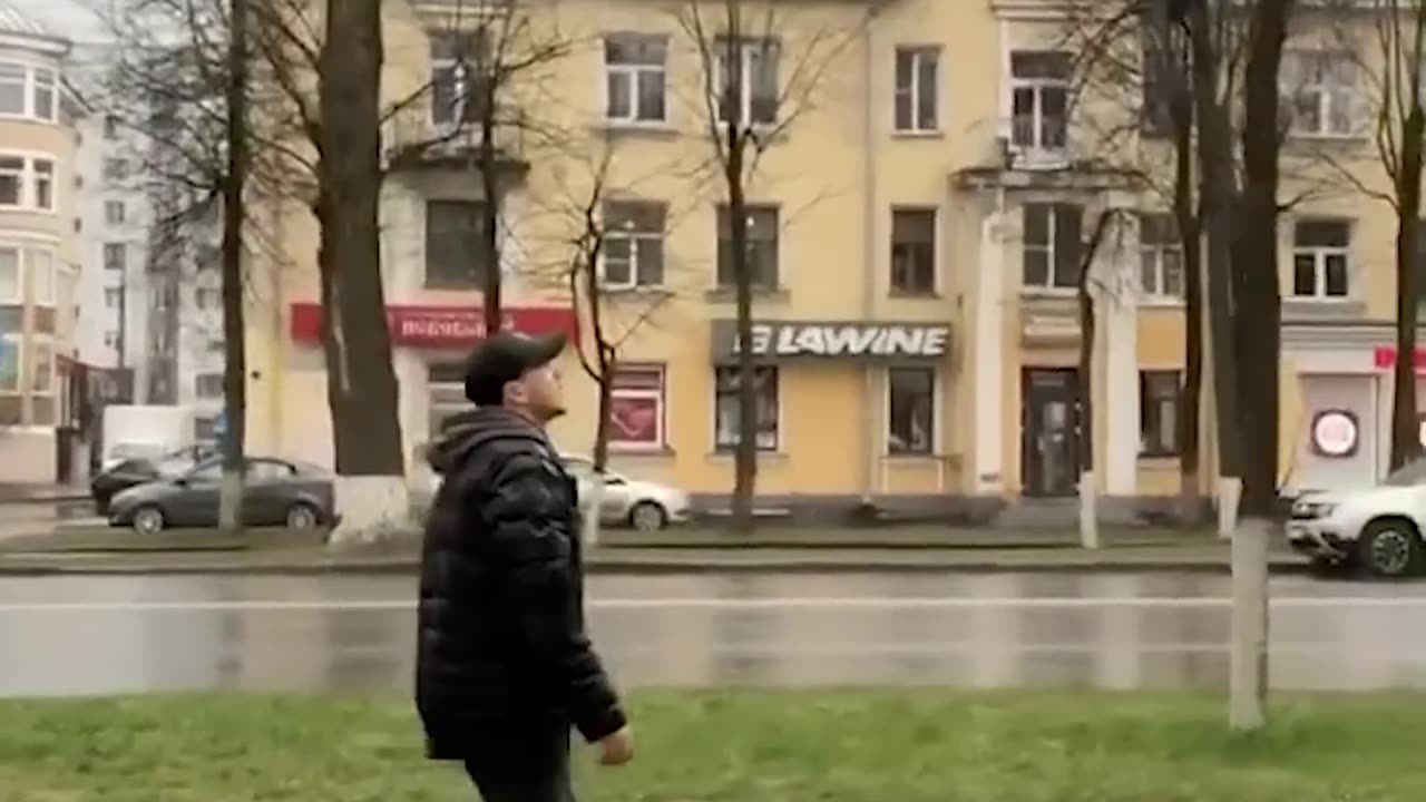 The Umbrella Trick âī¸đđĒĻ w_@Polianskii