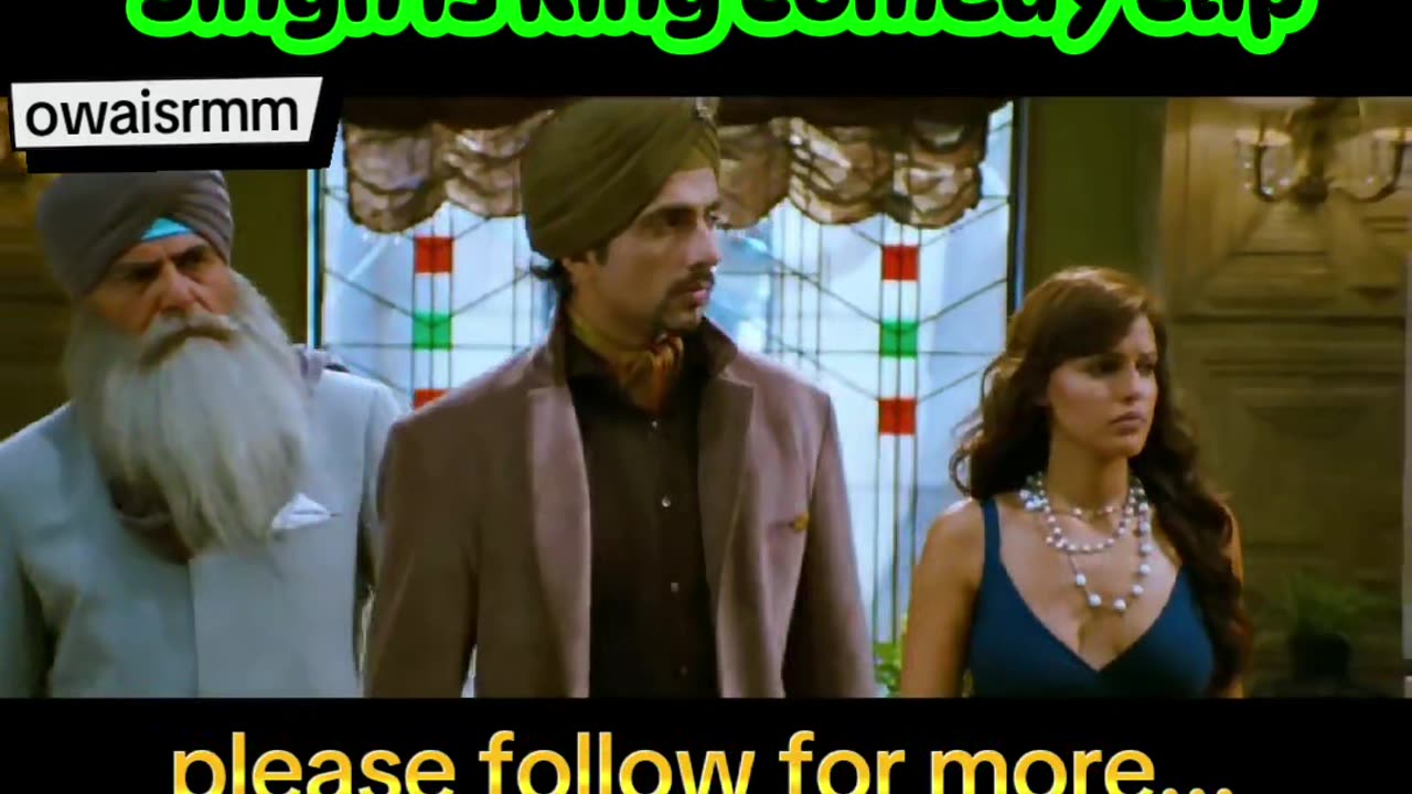 Om puri & Akshay amezing clip