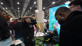 MILF date at ComplexCon with DJ Akademiks