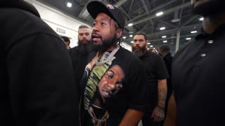 MILF date at ComplexCon with DJ Akademiks