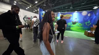 MILF date at ComplexCon with DJ Akademiks