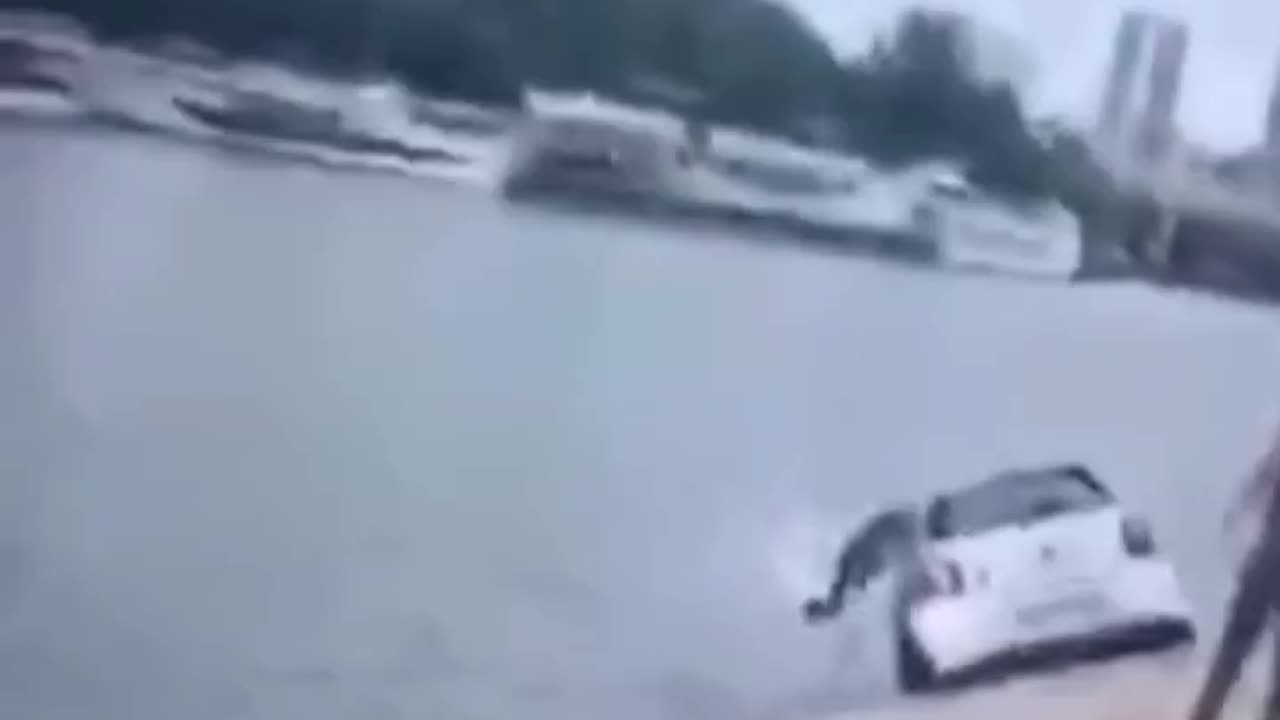 Usual suspects in Paris throw other people's cars into the river.
