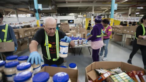 Food costs are spiralling. These Canadians are turning to food banks for help