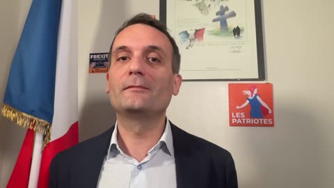 Macron pète un câble en direct « l’Europe va attaquer la Russie ! »
