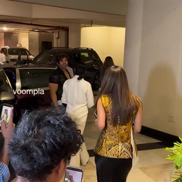 post party scenes at manish malhotra’s house in banda