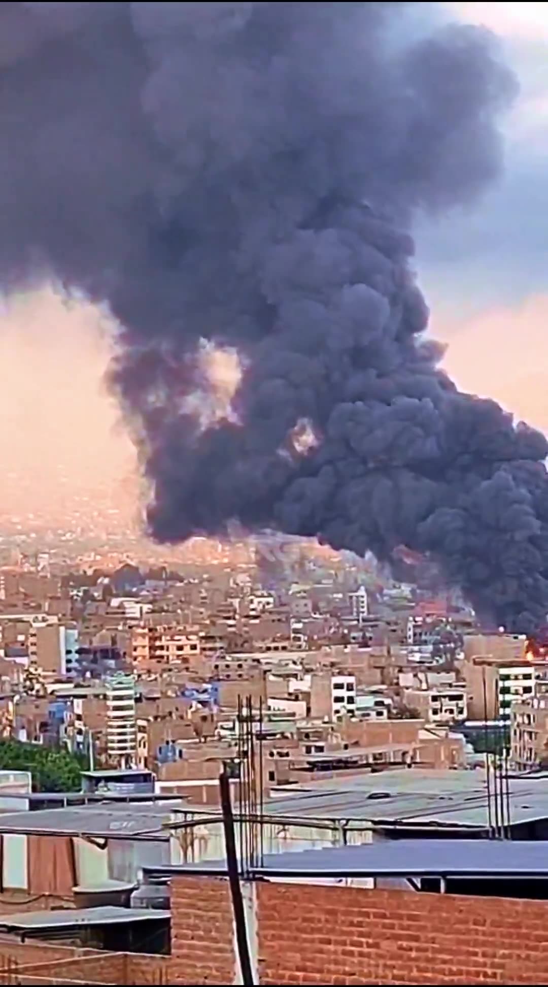 Massive explosions and fire at industrial factory in San Juan de Lurigancho district of Lima,