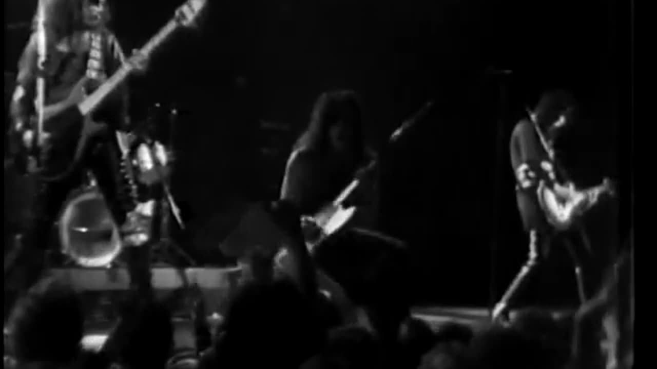 KISS Cold Gin Live 1974