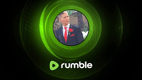 Reading Rumble chat and playing fortnite