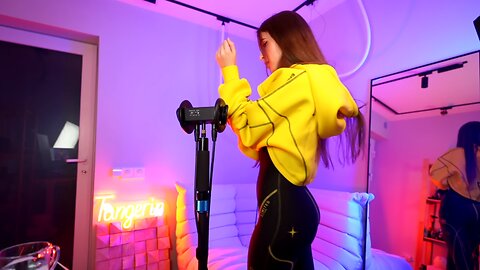 ASMR Fluffy Mic & Fabric Scratching, Soft Tapping & Whispers | By Gera