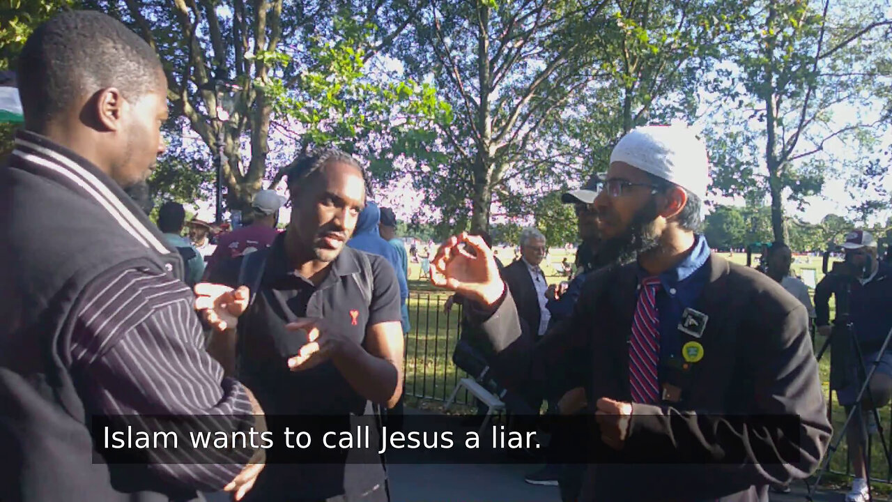 Christian vs Muslim - Jesus Did Die And Abraham Did Not Try To Kill Ishmael - Speakers Corner