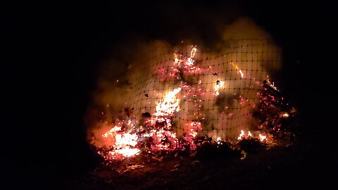 Halloween 🎃 Bonfire Very loud