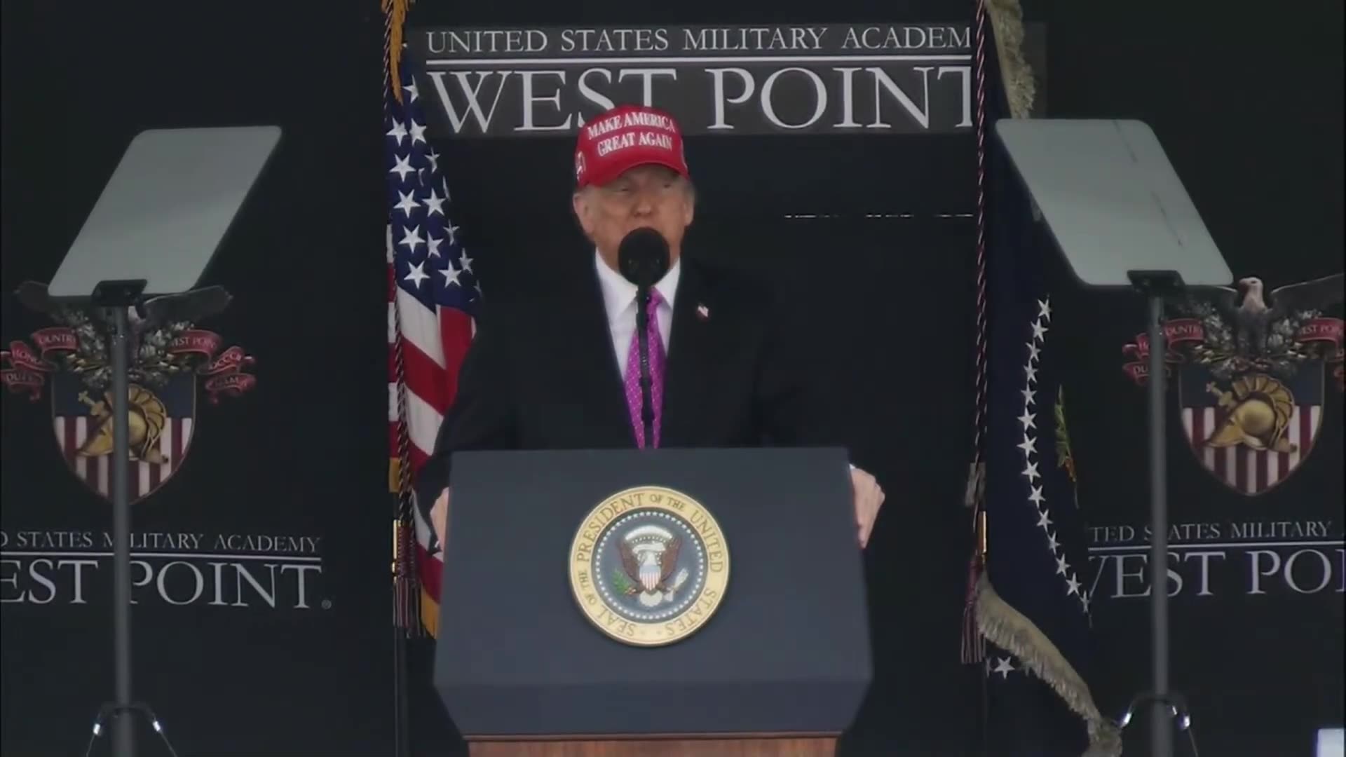President Trump Addresses the Army Academy’s Class of 2025
