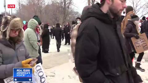 NO POLICE PRESENT AT MINNEAPOLIS PROTEST?