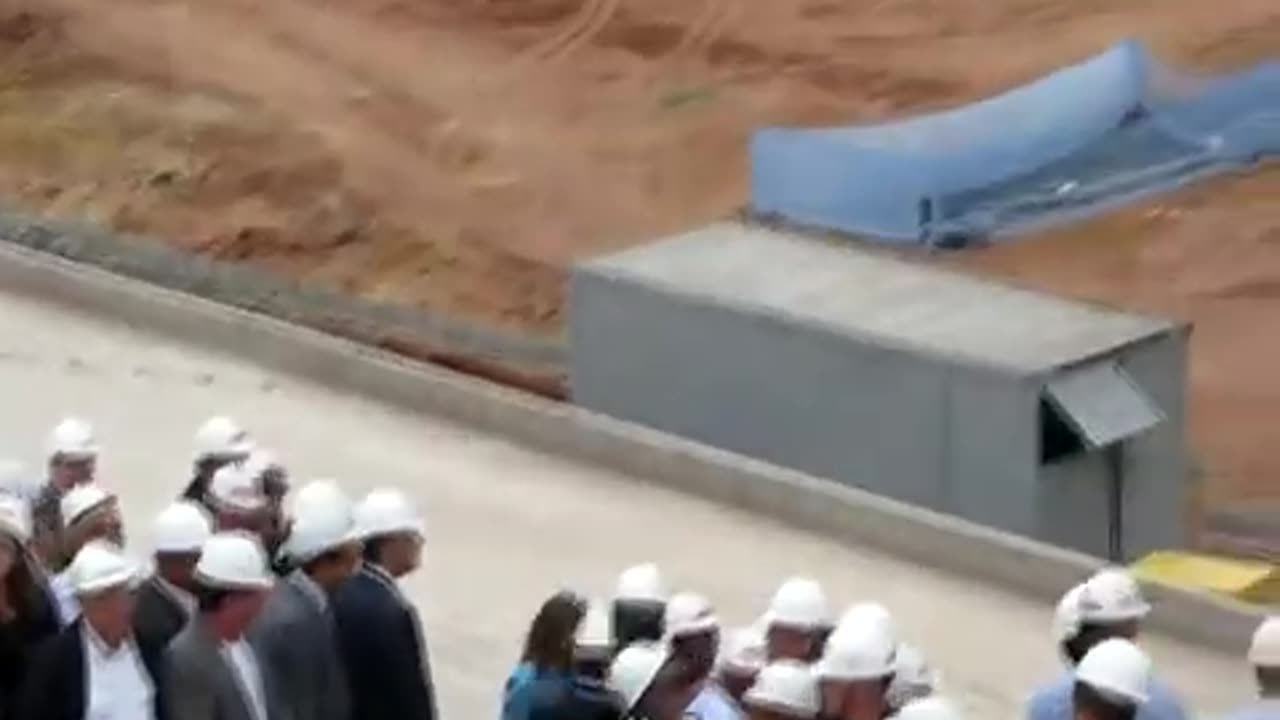 Aldo Rebello, Geraldo Alckmin e Fernando Haddad visitam o Itaquerão