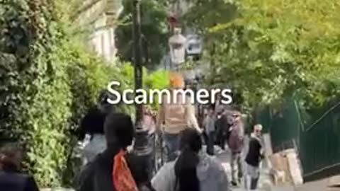 Exposing FAKE Charity Scammers in Paris...