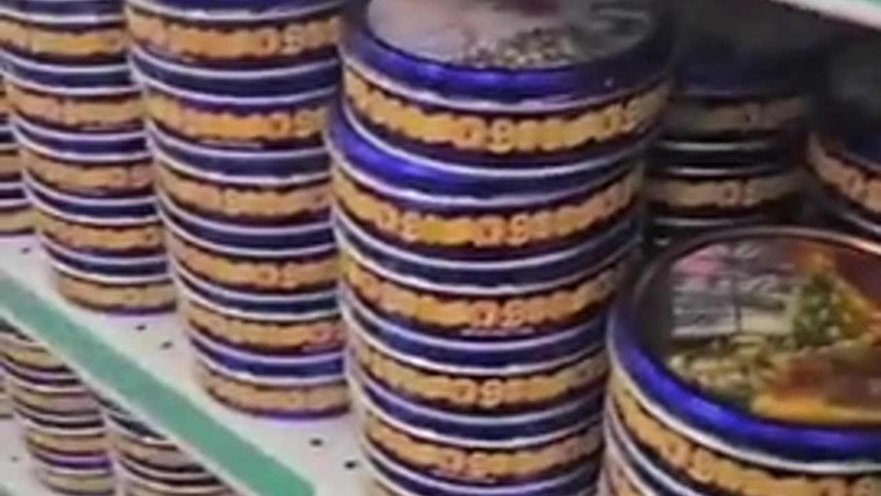 WHERE ARE DANISH BUTTER COOKIES MADE？