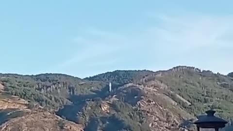 👽🛸 Bizarre UFO Sighting Over Italy! | TheTruthAbove