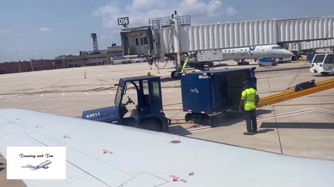 HIGHLIGHT Air Wisconsin l CRJ-200 l MKE to ORD l Traveling with Tom l July 2024