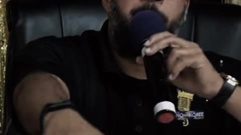 ¿Quién Gobierna el Mundo Según la Biblia: Justos o Inicuos