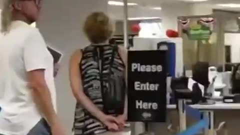 Florida Woman Loses Her Driver's License Because She Can't Speak English