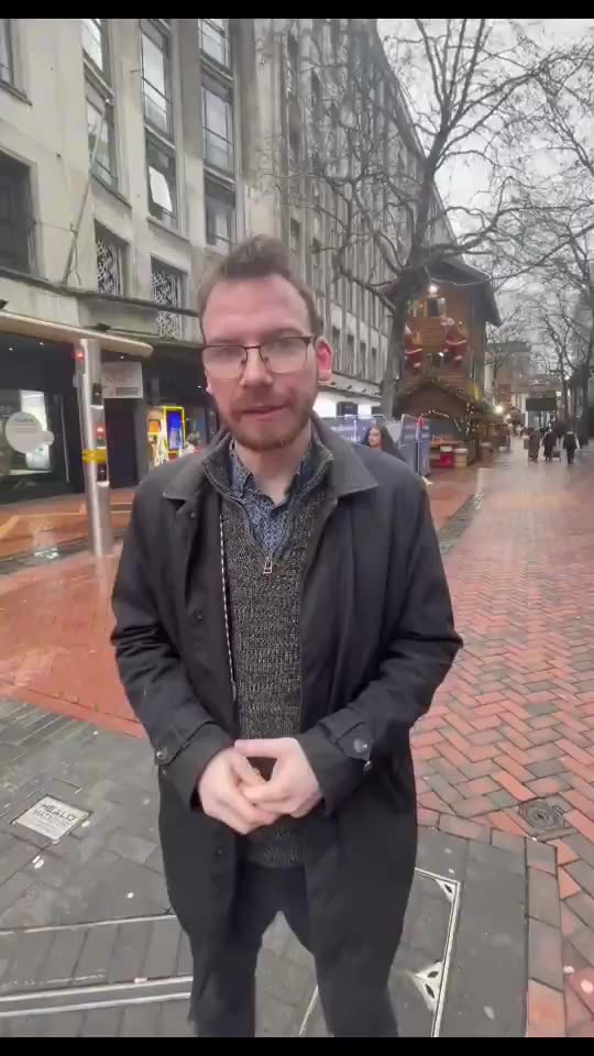 Muslim terrorist Christmas.