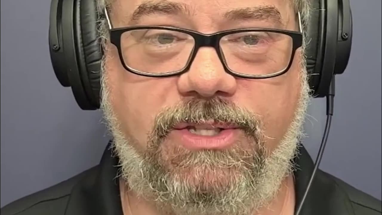 Allen wants to talk Top 5 Gun Songs, but the top two are already set | #rumblereels #podcast