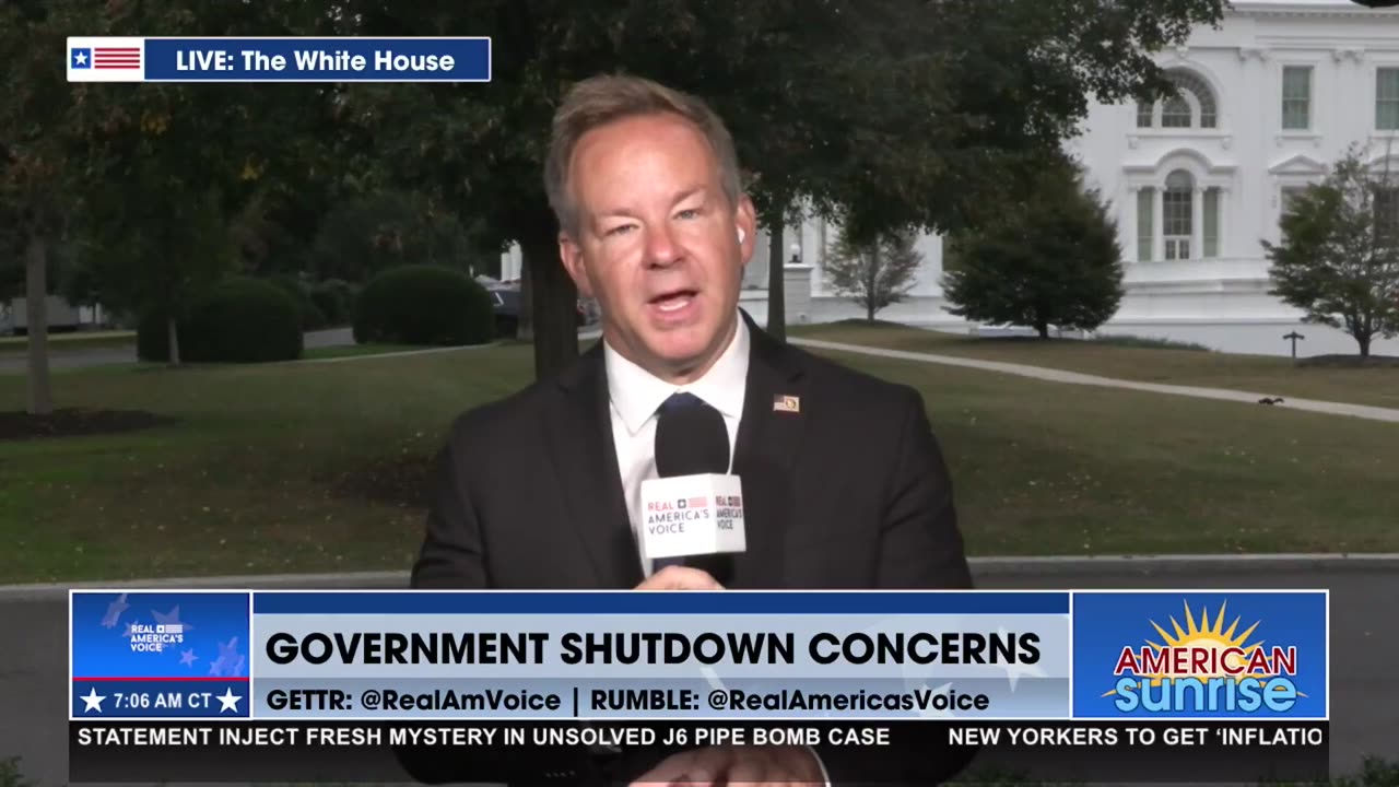 GOV'T SHUTDOWN LOOMS