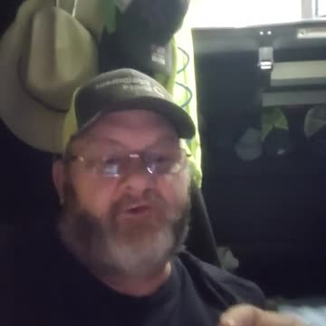 I DONT KNOW HOW TO DO IT #ourtruckinglife #truckdriver #reallifetrucker #truckdriver #atruckerslife