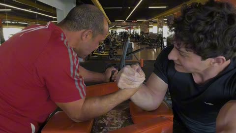 Armwrestling sparring