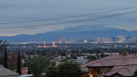 Did you SEE tonight's SOUPY Las Vegas sunset? Check THIS out! 11.21.2025 #follow #lasvegas #f1 #race