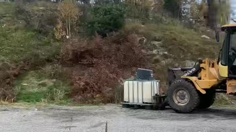 It’s snowing ❄️