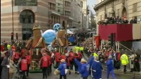 🤨 London parade celebrating “Gog and Magog”
