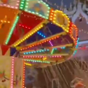 Christmas in Moscow is like a Storybook.mp4