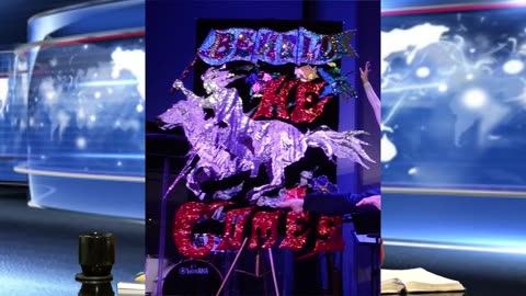 War Horse | Presenting the King