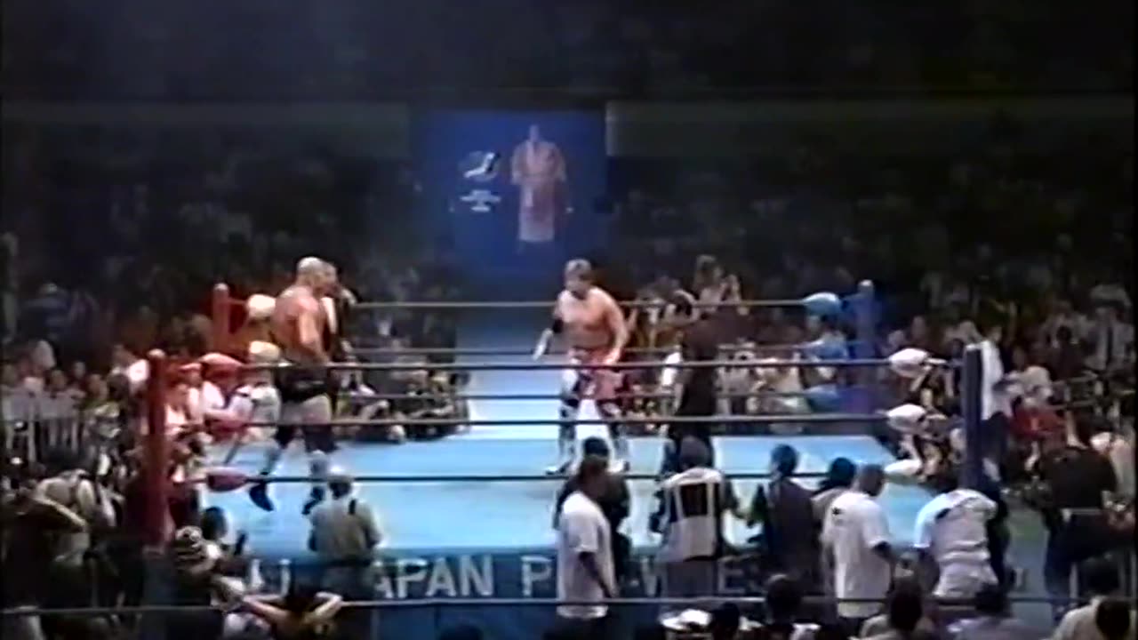 (2002.08.30) Bill Goldberg vs Satoshi Kojima - AJPW
