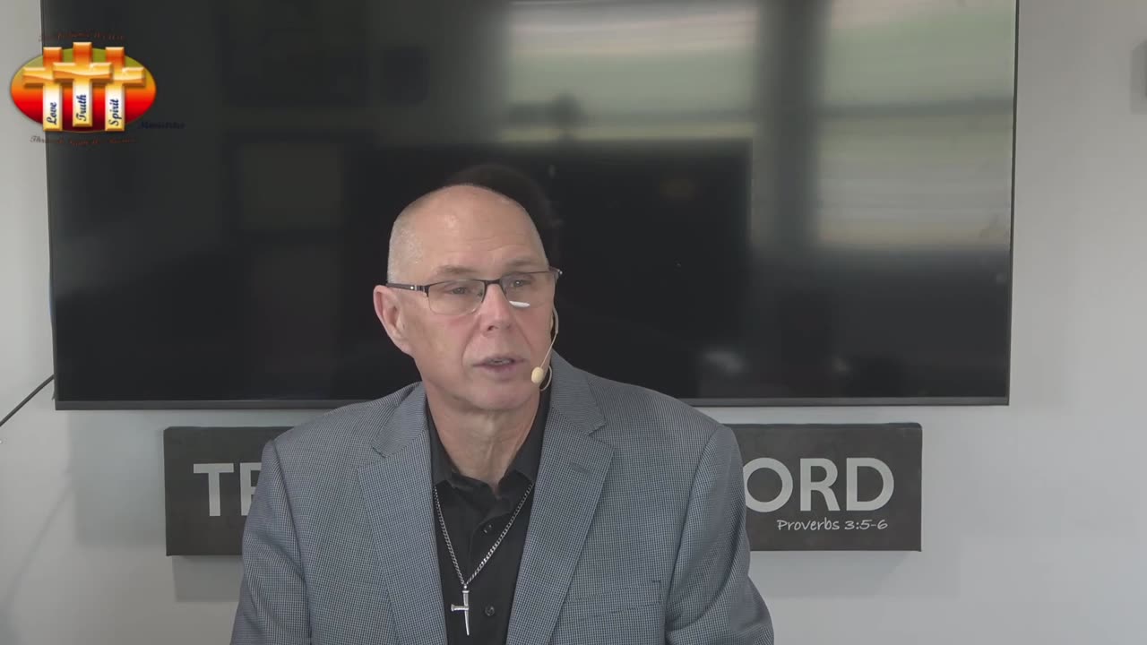 The Angel Encourages Daniel to be Strong