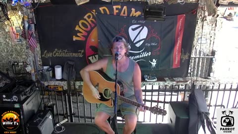 LIVE Music Everyday!