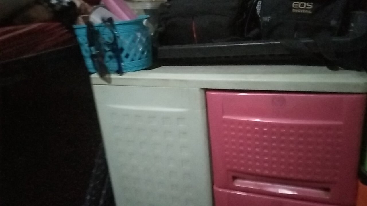 Walang Kwentang Authority