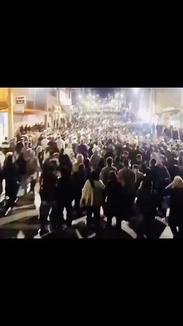 🇮🇷 🔥 Iran on Fire: The City of Abadan has come under the control of the protesters