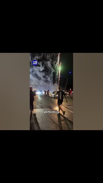 Masked hoons shut down Brisbane's Gateway Motorway 9 News Australia